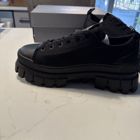 Palladium Revolt LO TX Black, 8.5 Women's - Picture 9 of 10